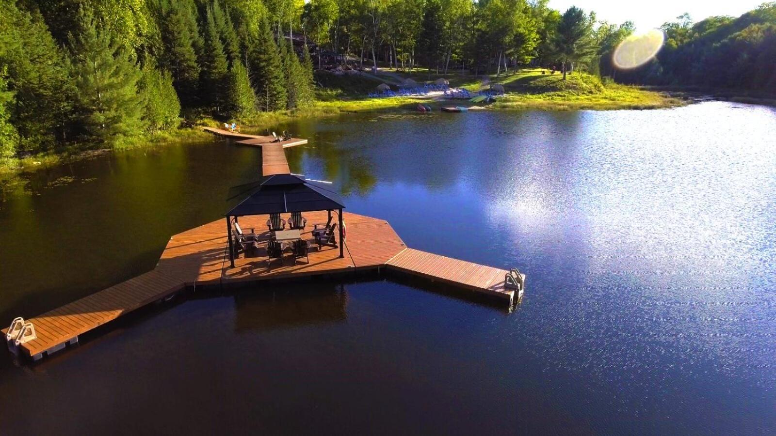 Footprints Resort Bancroft Exterior foto